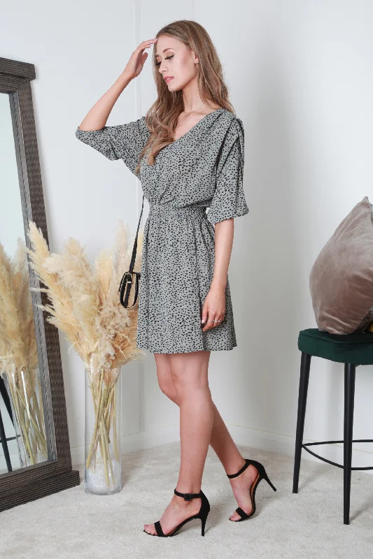 Double Second Sage Animal Print Relaxed Shoulder Dress